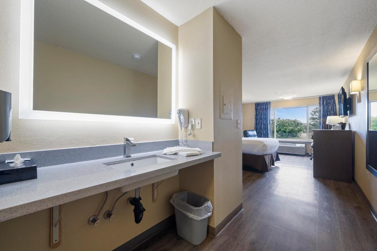 לונג ביץ' Oceanview Inn At The Arch מראה חיצוני תמונה